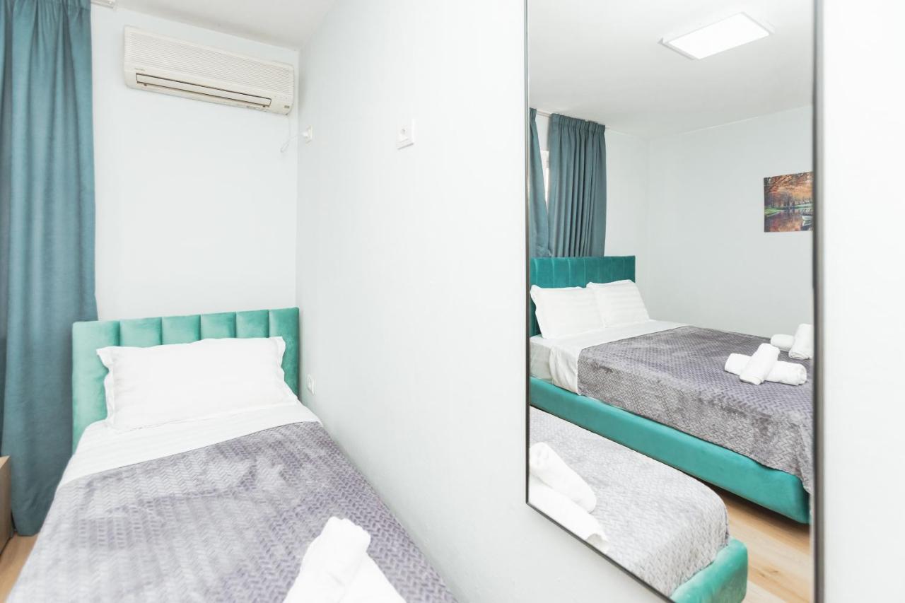 New Apartment At New Bazaar - Tirana City Center Ngoại thất bức ảnh